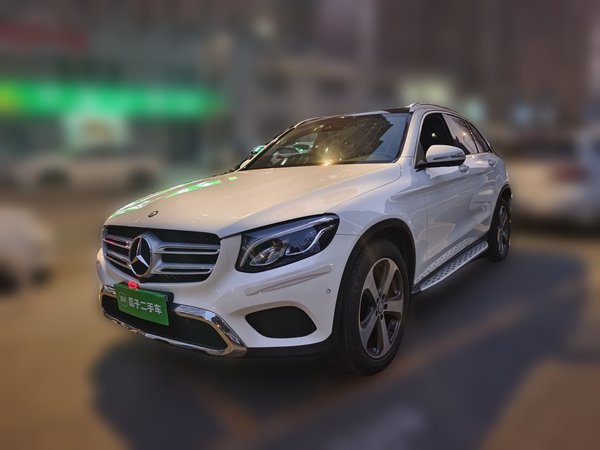 Mercedes-Benz GLC 2016, 59800 км, за 20386 USD