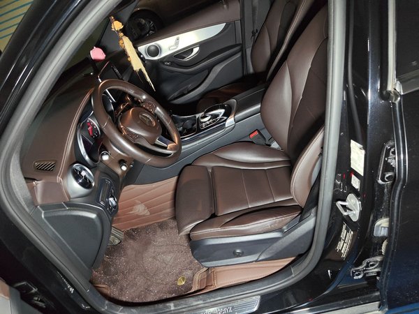 Mercedes-Benz GLC 2017, 98100 км, за 17892 USD - фото 14
