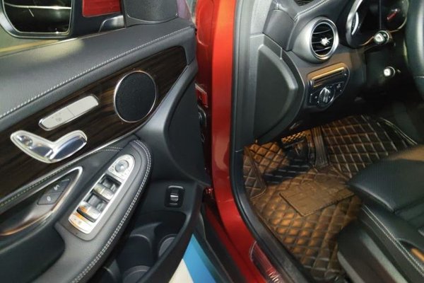 Mercedes-Benz GLC 2017, 31600 км, за 19714 USD - фото 13