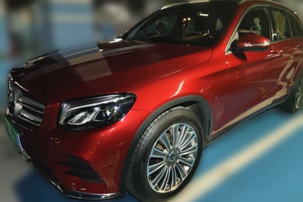 Mercedes-Benz GLC · 2017 год
