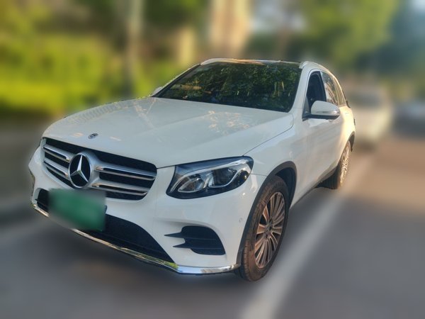 Mercedes-Benz GLC · 2017 год