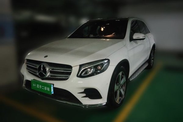 Mercedes-Benz GLC · 2017 год
