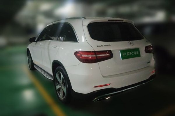 Mercedes-Benz GLC 2017, 31300 км, за 19545 USD