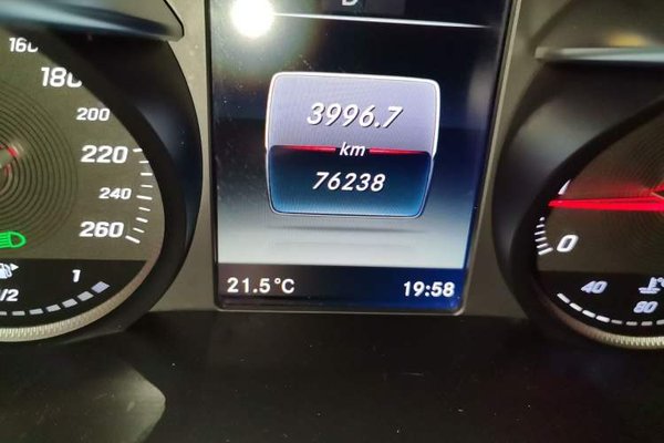 Mercedes-Benz GLC 2017, 76200 км, за 19792 USD - фото 13