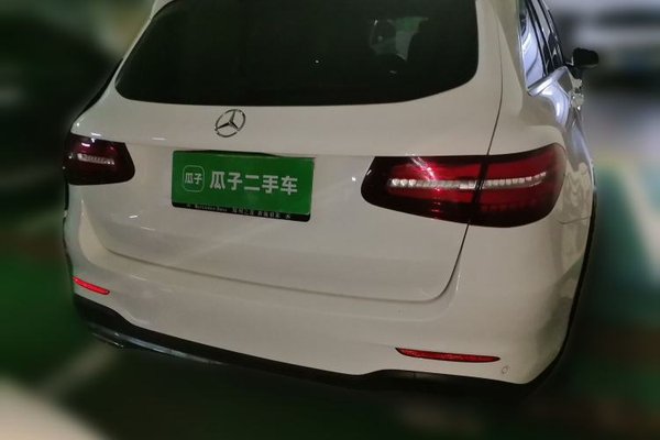 Mercedes-Benz GLC 2017, 76200 км, за 19792 USD