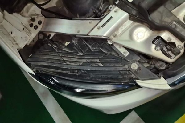 Mercedes-Benz GLC 2017, 76200 км, за 19792 USD - фото 7