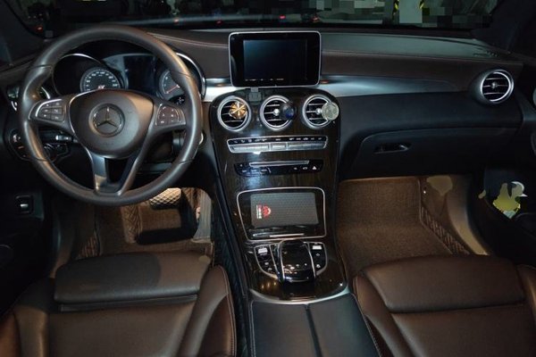 Mercedes-Benz GLC 2017, 86800 км, за 17526 USD - фото 10