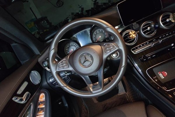 Mercedes-Benz GLC 2017, 86800 км, за 17526 USD - фото 11