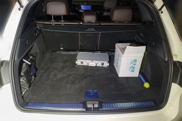 Mercedes-Benz GLC 2017, 98700 км, за 17397 USD - фото 16