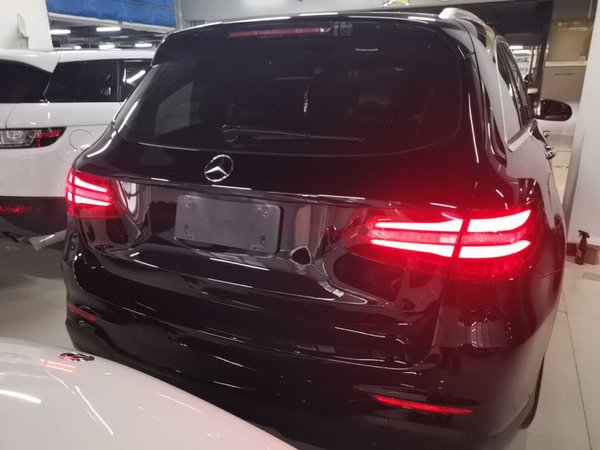 Mercedes-Benz GLC 2018, 86400 км, за 22830 USD
