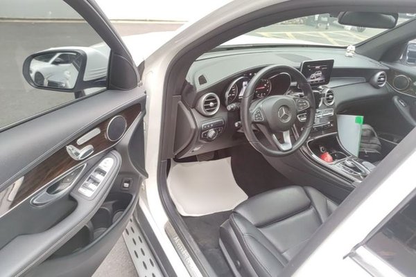 Mercedes-Benz GLC 2018, 101800 км, за 21422 USD - фото 23
