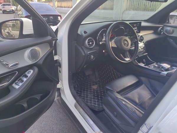 Mercedes-Benz GLC 2018, 102200 км, за 17713 USD - фото 17