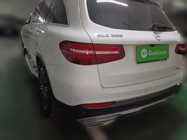 Mercedes-Benz GLC 2018, 112400 км, за 15385 USD