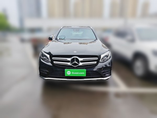 Mercedes-Benz GLC 2019, 74000 км, за 25914 USD
