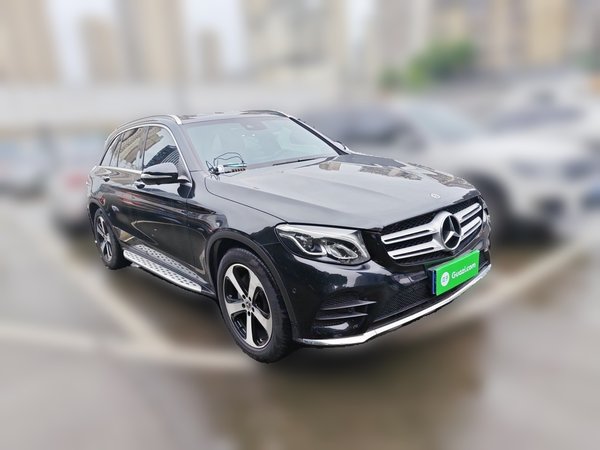 Mercedes-Benz GLC 2019, 74000 км, за 25914 USD