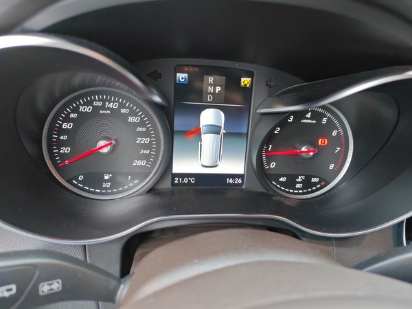 Mercedes-Benz GLC 2019, 74000 км, за 25914 USD - фото 10