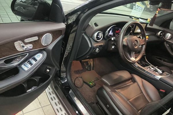 Mercedes-Benz GLC 2019, 76300 км, за 27087 USD - фото 19