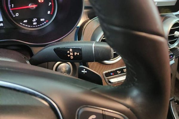 Mercedes-Benz GLC 2019, 76300 км, за 27087 USD - фото 17