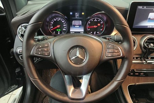 Mercedes-Benz GLC 2019, 76300 км, за 27087 USD - фото 14