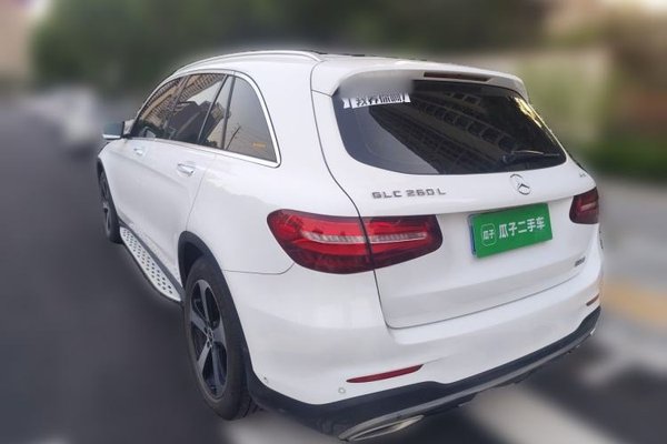 Mercedes-Benz GLC 2019, 130700 км, за 19583 USD