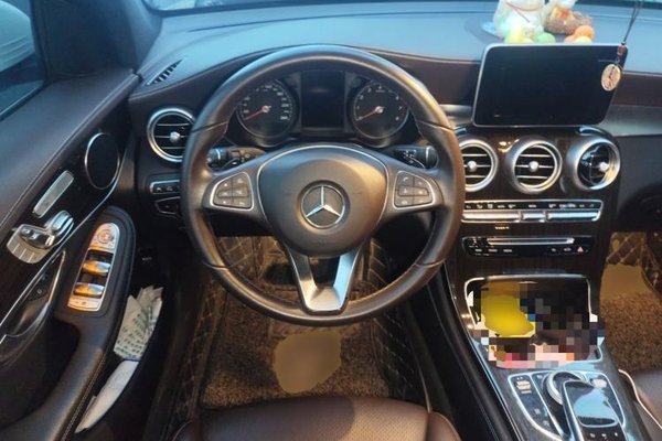 Mercedes-Benz GLC 2019, 130700 км, за 19583 USD - фото 10