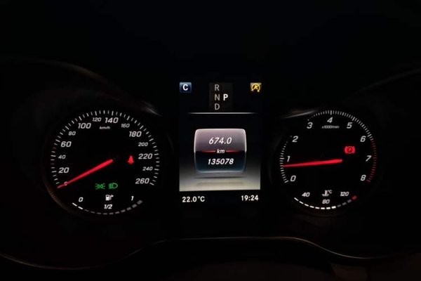 Mercedes-Benz GLC 2019, 135100 км, за 18880 USD - фото 20