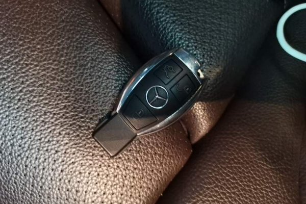 Mercedes-Benz GLC 2019, 135100 км, за 18880 USD - фото 29