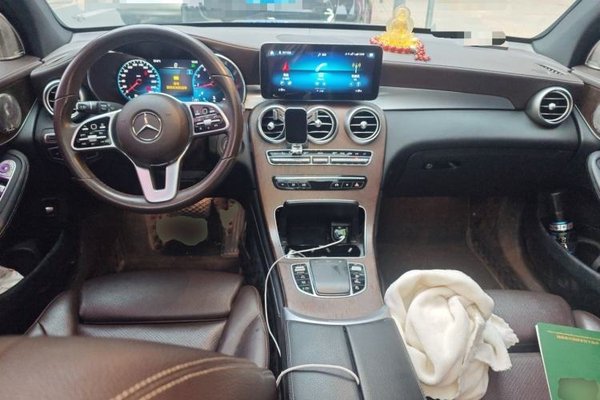 Mercedes-Benz GLC 2020, 113200 км, за 25093 USD - фото 10