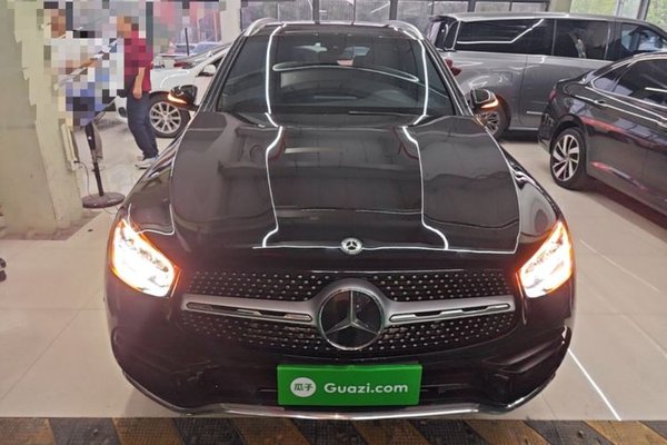 Mercedes-Benz GLC 2020, 120400 км, за 25325 USD