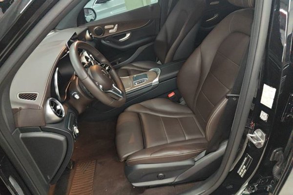 Mercedes-Benz GLC 2020, 120400 км, за 25325 USD - фото 23