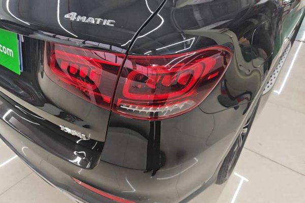 Mercedes-Benz GLC 2020, 120400 км, за 25325 USD - фото 7