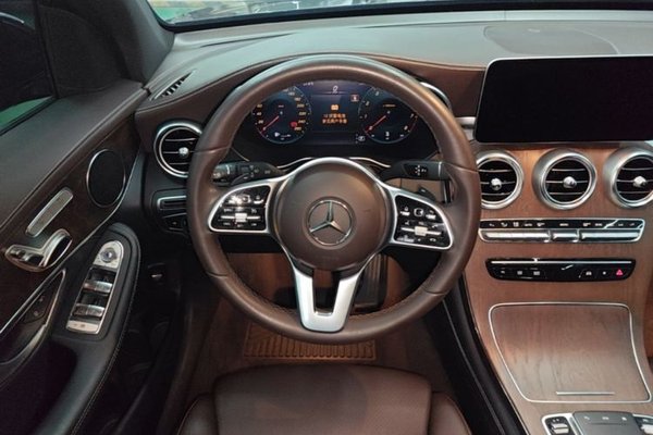 Mercedes-Benz GLC 2020, 120400 км, за 25325 USD - фото 19
