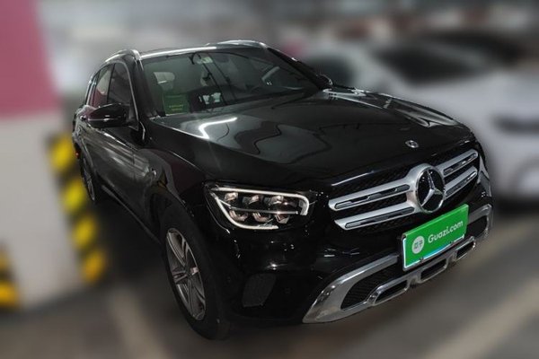 Mercedes-Benz GLC 2020, 125600 км, за 23653 USD
