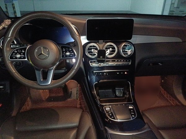 Mercedes-Benz GLC 2020, 40199 км, за 31020 USD - фото 10