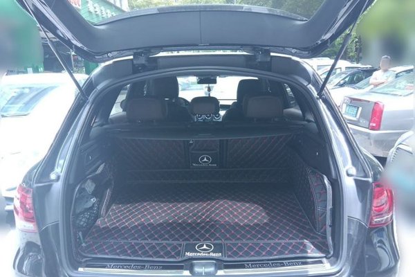Mercedes-Benz GLC 2020, 52000 км, за 27820 USD - фото 20