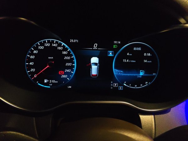 Mercedes-Benz GLC 2020, 56000 км, за 27524 USD - фото 12