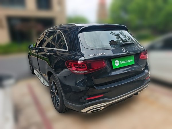 Mercedes-Benz GLC 2020, 62300 км, за 28155 USD