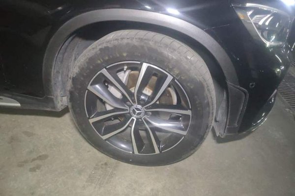 Mercedes-Benz GLC 2020, 62900 км, за 28184 USD - фото 8