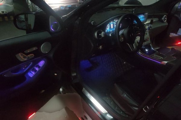 Mercedes-Benz GLC 2020, 85900 км, за 27429 USD - фото 7