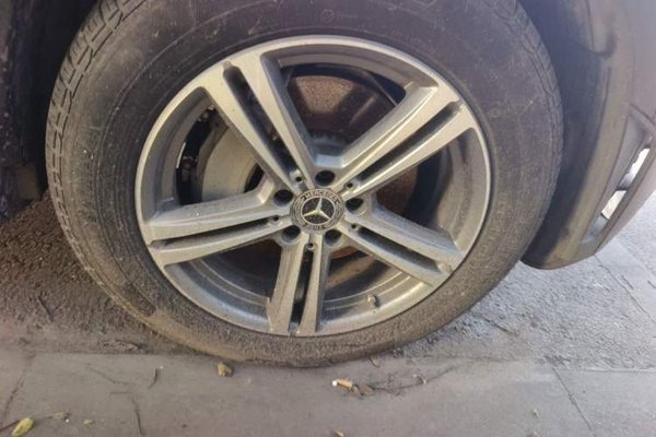 Mercedes-Benz GLC 2020, 96000 км, за 24117 USD - фото 8