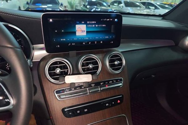 Mercedes-Benz GLC 2020, 87200 км, за 30725 USD - фото 20