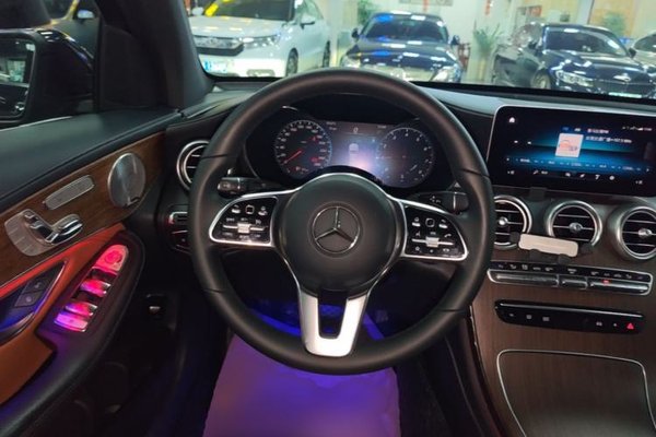 Mercedes-Benz GLC 2020, 87200 км, за 30725 USD - фото 18