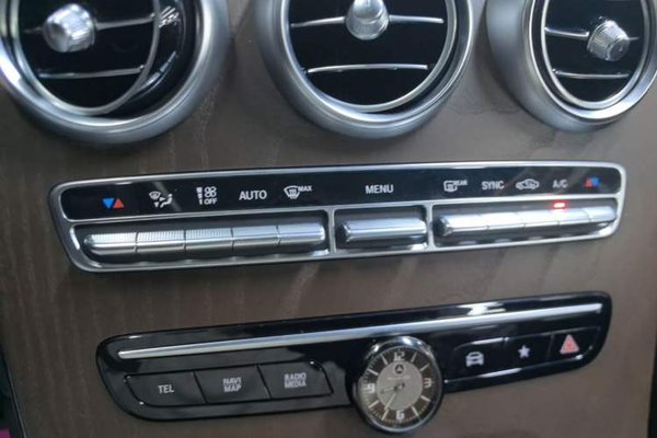 Mercedes-Benz GLC 2020, 38500 км, за 29783 USD - фото 15