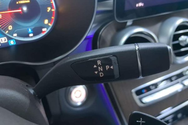 Mercedes-Benz GLC 2020, 38500 км, за 29783 USD - фото 16
