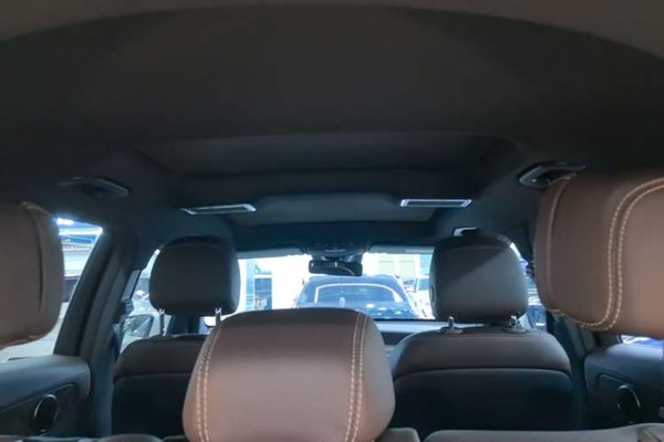 Mercedes-Benz GLC 2020, 38500 км, за 29783 USD - фото 21