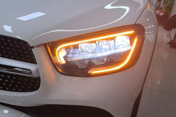 Mercedes-Benz GLC 2020, 38500 км, за 29783 USD - фото 8