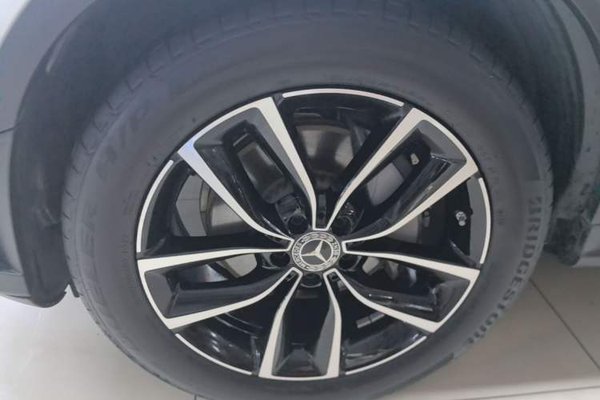 Mercedes-Benz GLC 2020, 38500 км, за 29783 USD - фото 10