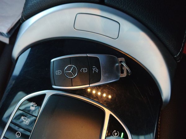 Mercedes-Benz GLC 2020, 39400 км, за 27361 USD - фото 9