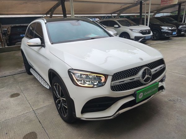 Mercedes-Benz GLC 2020, 52600 км, за 31987 USD