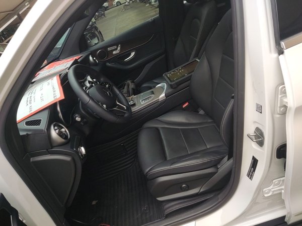 Mercedes-Benz GLC 2020, 52600 км, за 31987 USD - фото 18